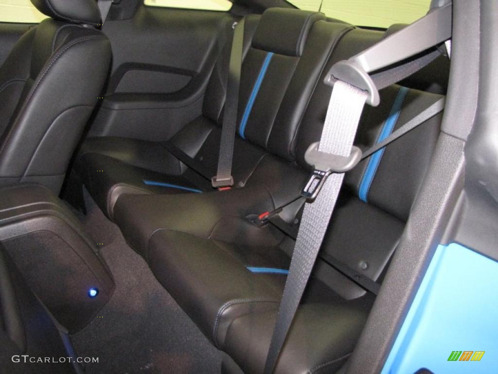 2010 Mustang GT Premium Coupe - Grabber Blue / Charcoal Black photo #13