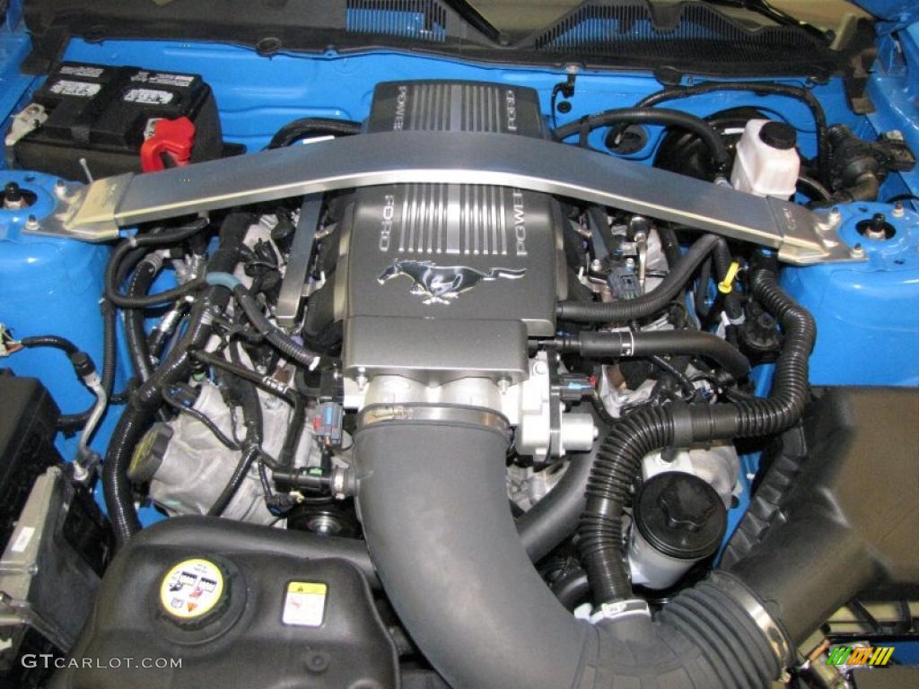 2010 Mustang GT Premium Coupe - Grabber Blue / Charcoal Black photo #22