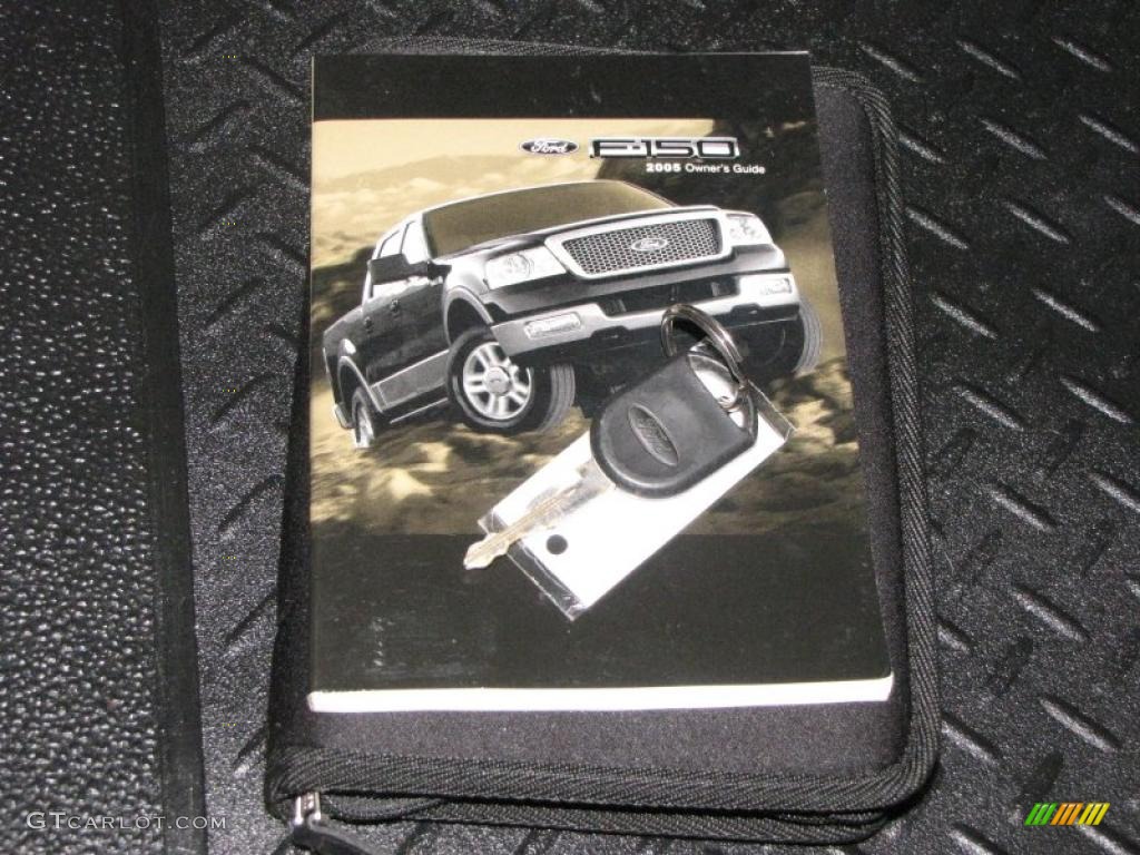 2005 F150 STX SuperCab 4x4 - Dark Shadow Grey Metallic / Medium Flint Grey photo #20