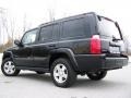 Black Clearcoat - Commander Sport 4x4 Photo No. 4