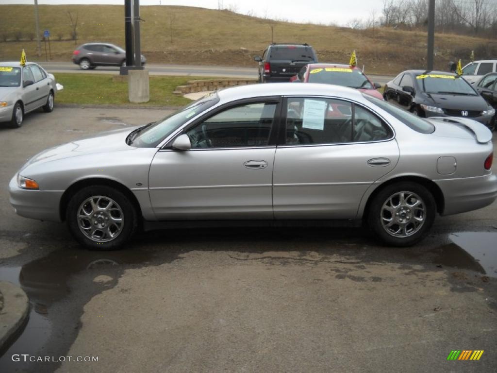 2000 Intrigue GLS - Silver Mist Metallic / Dark Gray photo #5