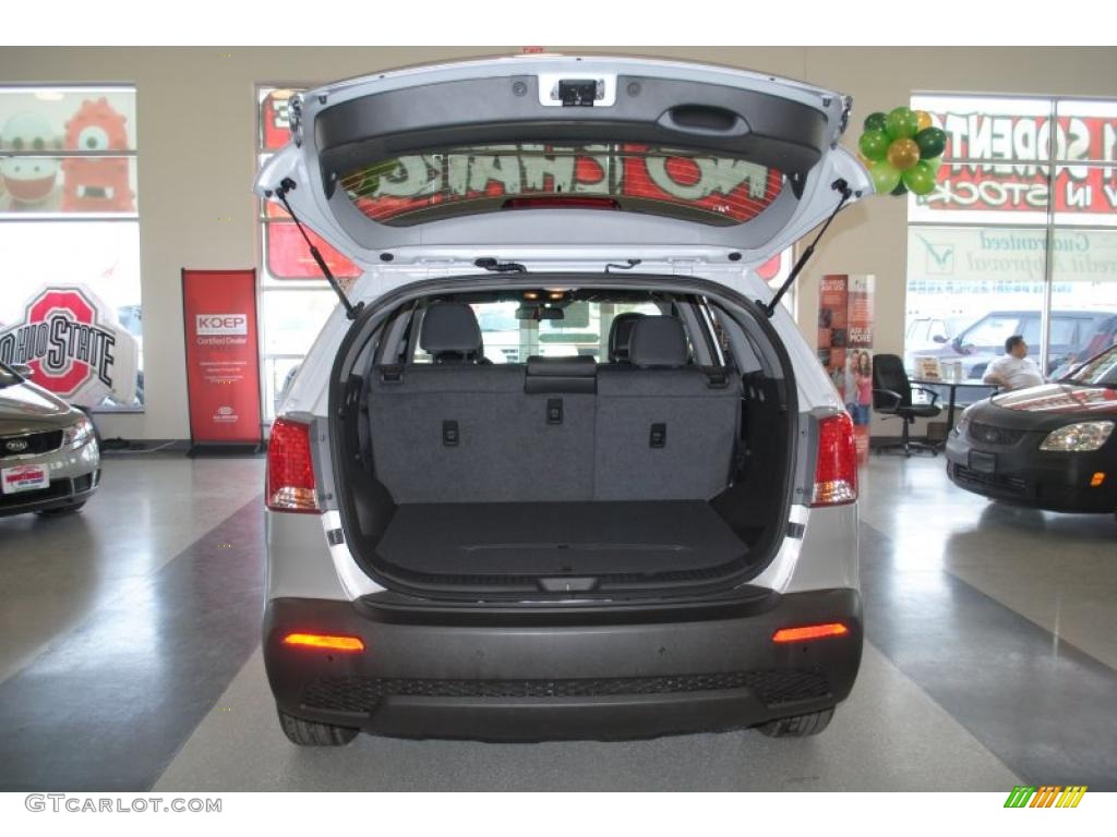 2011 Sorento EX AWD - Bright Silver / Black photo #27