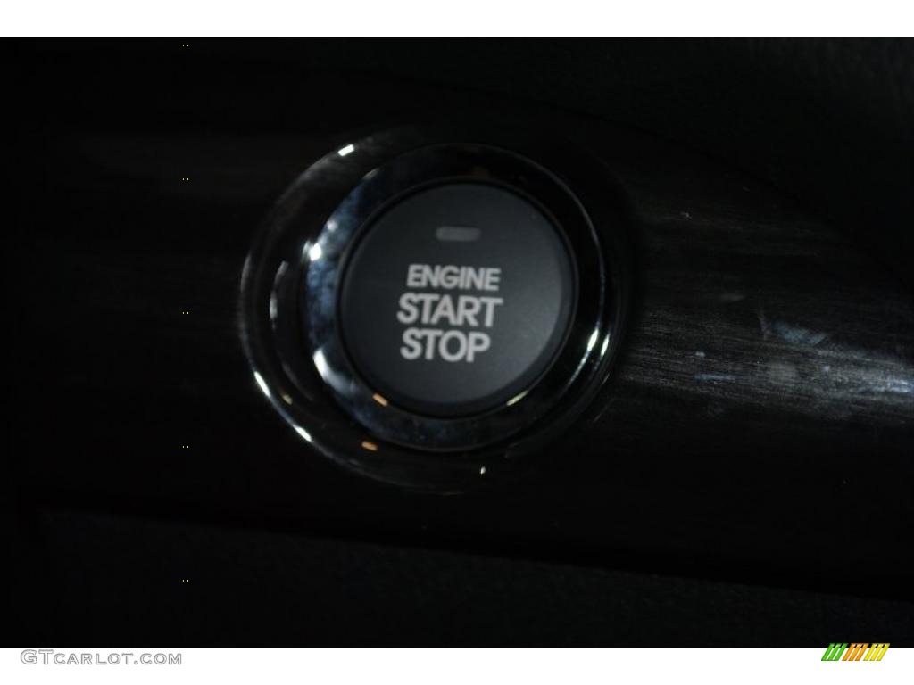 2011 Sorento EX AWD - Bright Silver / Black photo #37