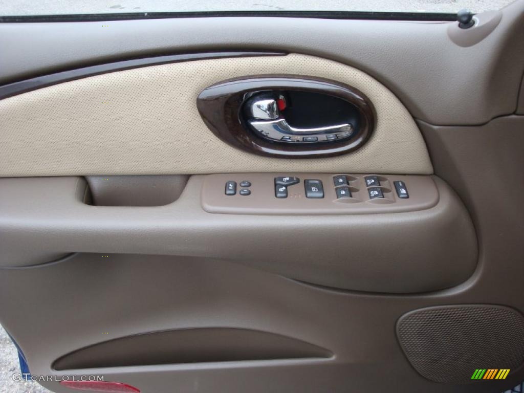2006 Rainier CXL AWD - Deep Sapphire Blue Metallic / Cashmere photo #8