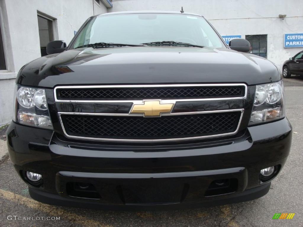 2008 Tahoe LTZ 4x4 - Black / Ebony photo #2