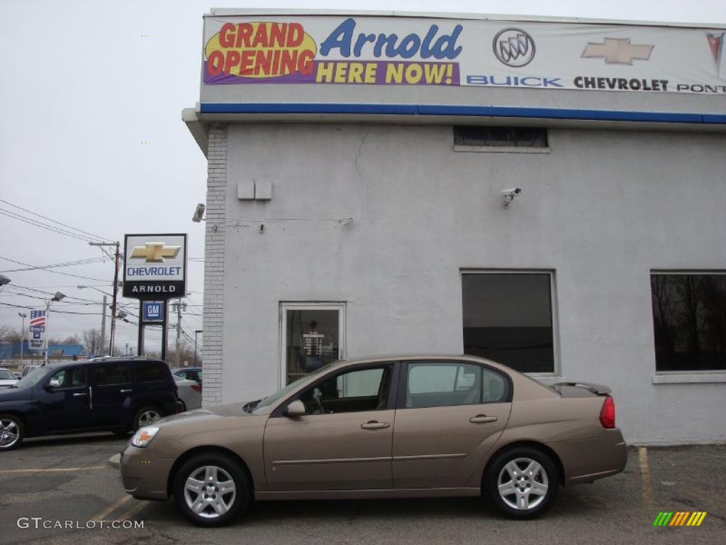 2007 Malibu LT V6 Sedan - Amber Bronze Metallic / Cashmere Beige photo #3