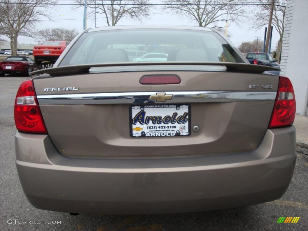 2007 Malibu LT V6 Sedan - Amber Bronze Metallic / Cashmere Beige photo #5