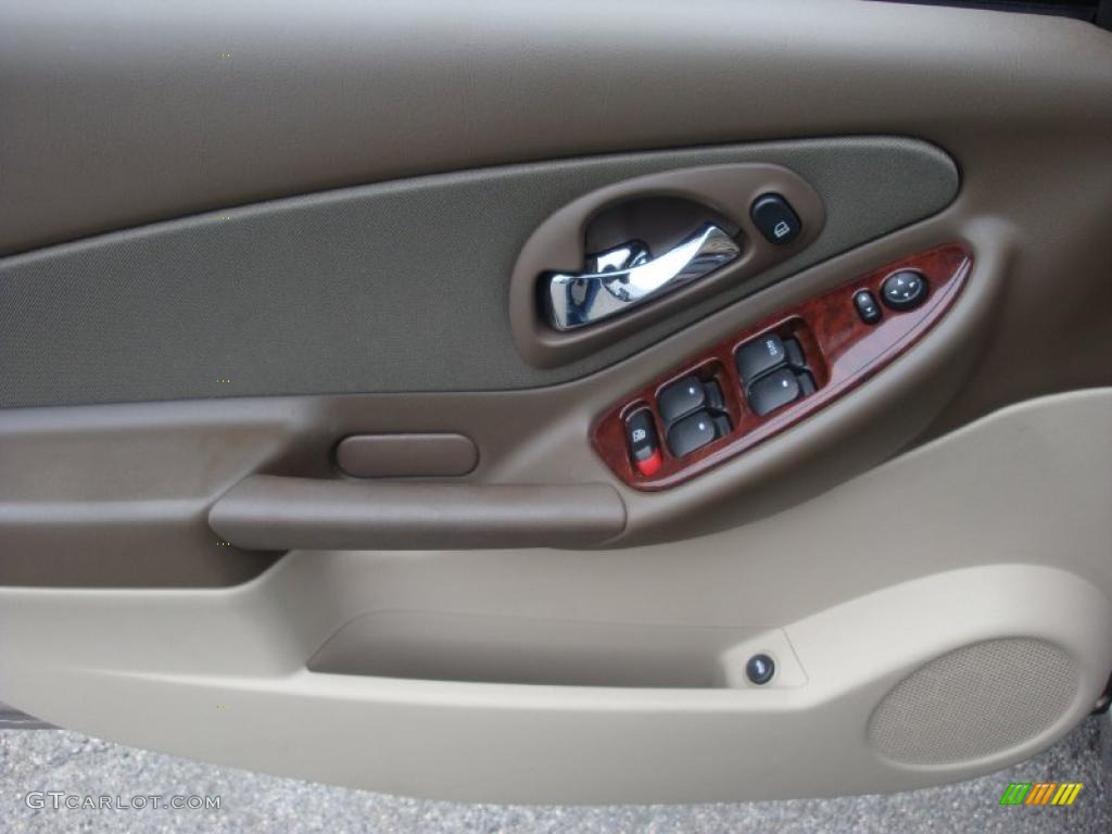 2007 Malibu LT V6 Sedan - Amber Bronze Metallic / Cashmere Beige photo #8