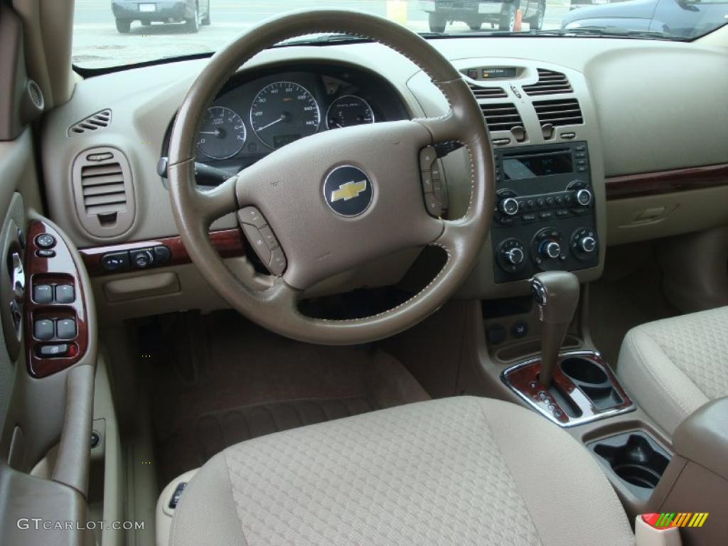 2007 Malibu LT V6 Sedan - Amber Bronze Metallic / Cashmere Beige photo #11