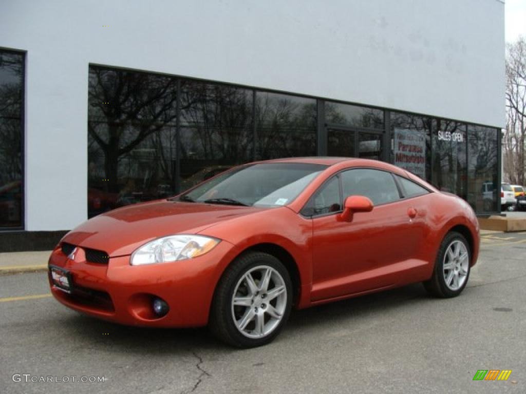 2007 Eclipse SE Coupe - Sunset Pearlescent / Dark Charcoal photo #1