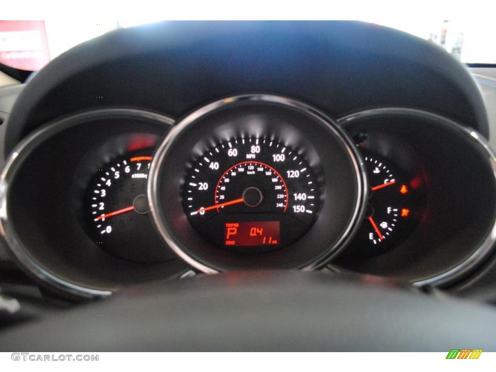 2011 Sorento EX - Spicy Red / Beige photo #36