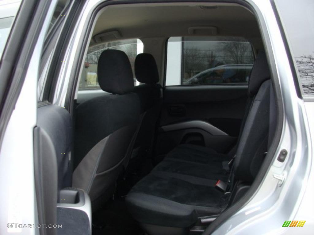2007 Outlander XLS 4WD - Cool Silver Metallic / Black photo #7