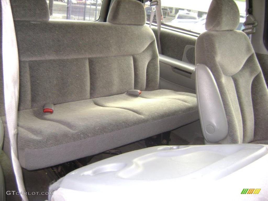 1998 Grand Voyager SE - Forest Green Pearl / Mist Gray photo #14