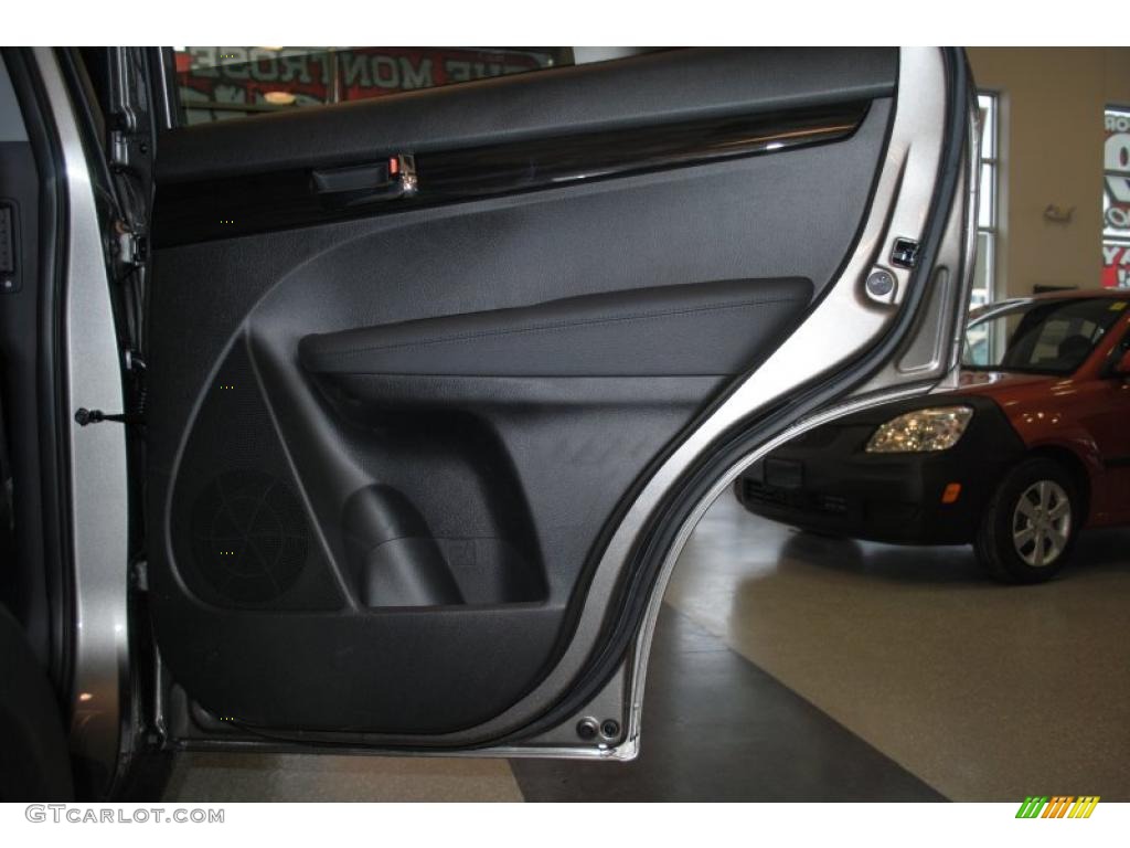 2011 Sorento EX AWD - Titanium Silver / Black photo #49
