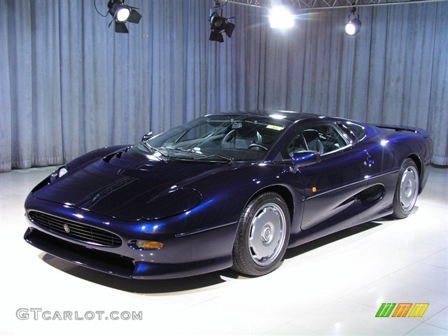 1994 Jaguar XJ220 Standard XJ220 Model Exterior Photos