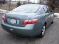 Aloe Green Metallic - Camry LE Photo No. 4