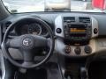 Classic Silver Metallic - RAV4 4WD Photo No. 17