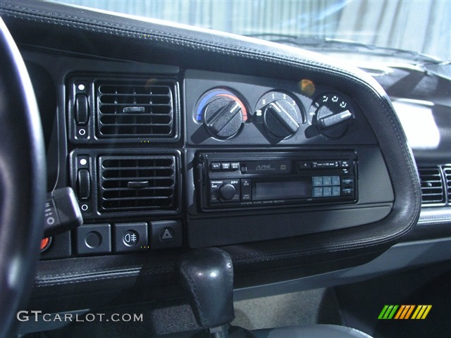 1994 Jaguar XJ220 Standard XJ220 Model Controls Photo #269725