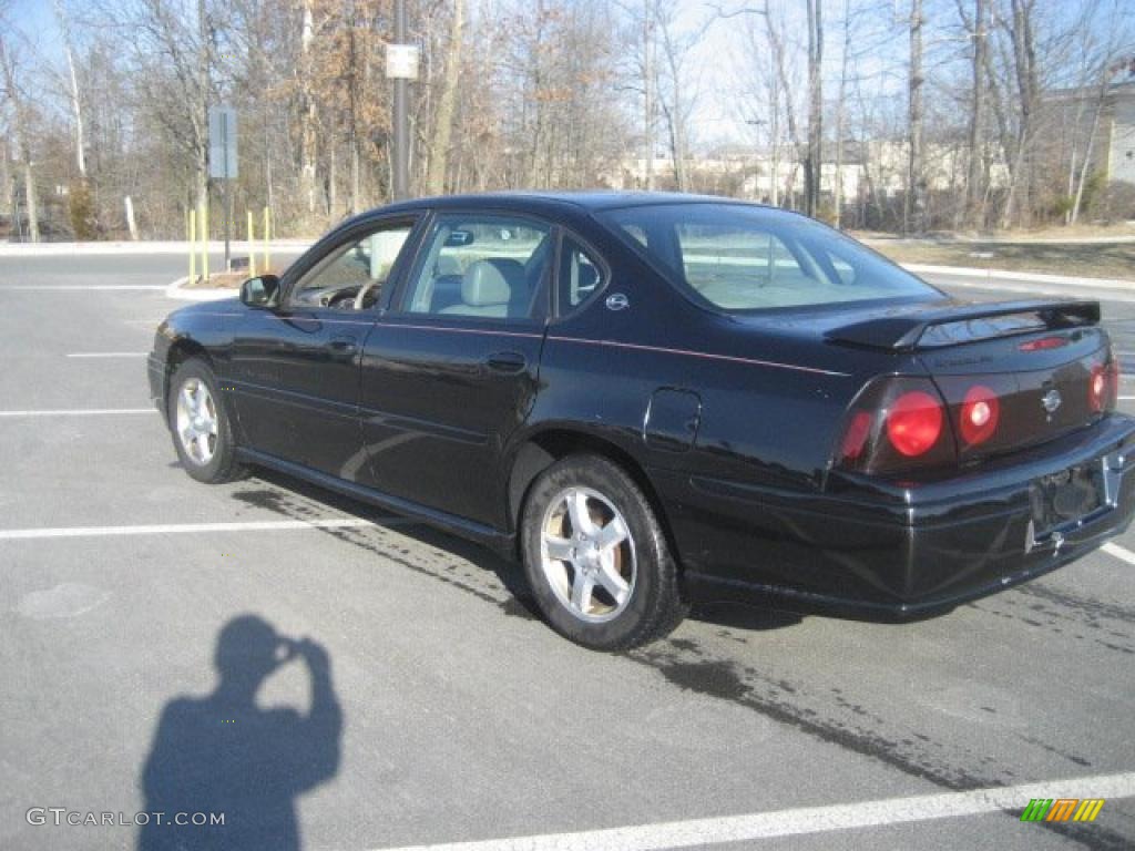 2004 Impala LS - Black / Medium Gray photo #3
