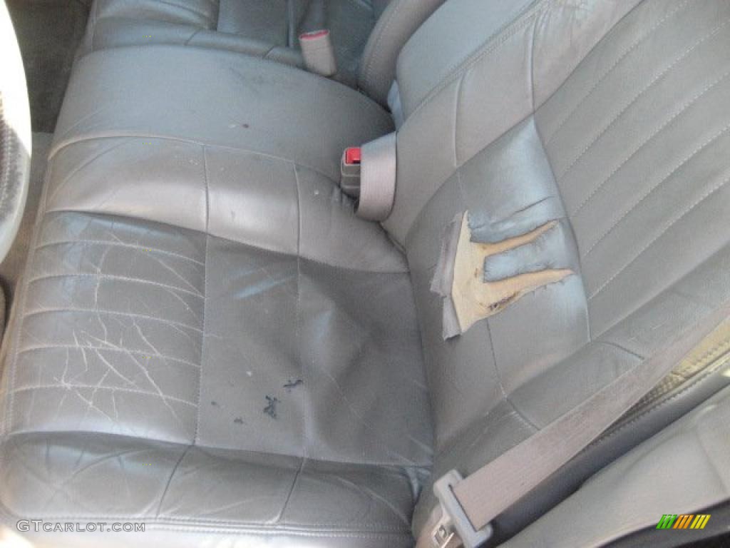 2004 Impala LS - Black / Medium Gray photo #16