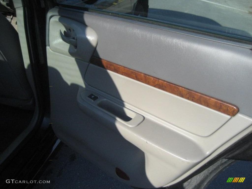 2004 Impala LS - Black / Medium Gray photo #24