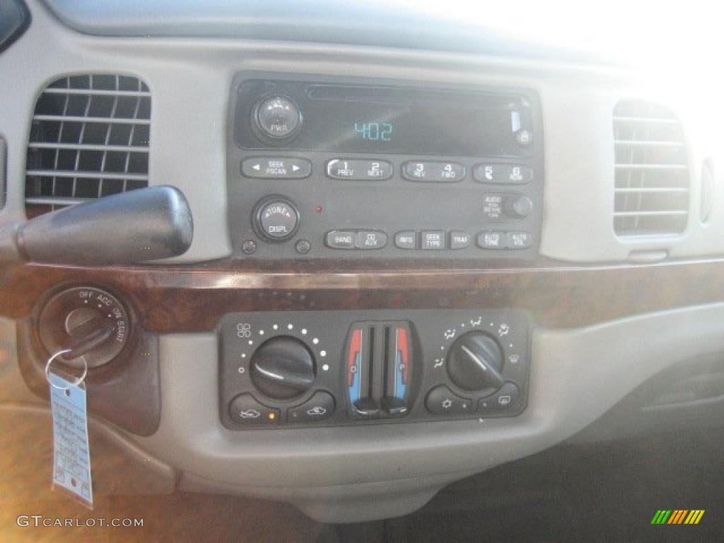 2004 Impala LS - Black / Medium Gray photo #46