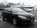 Black - Camry LE Photo No. 3
