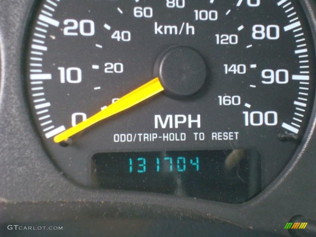 2000 S10 LS Extended Cab - Victory Red / Medium Gray photo #18