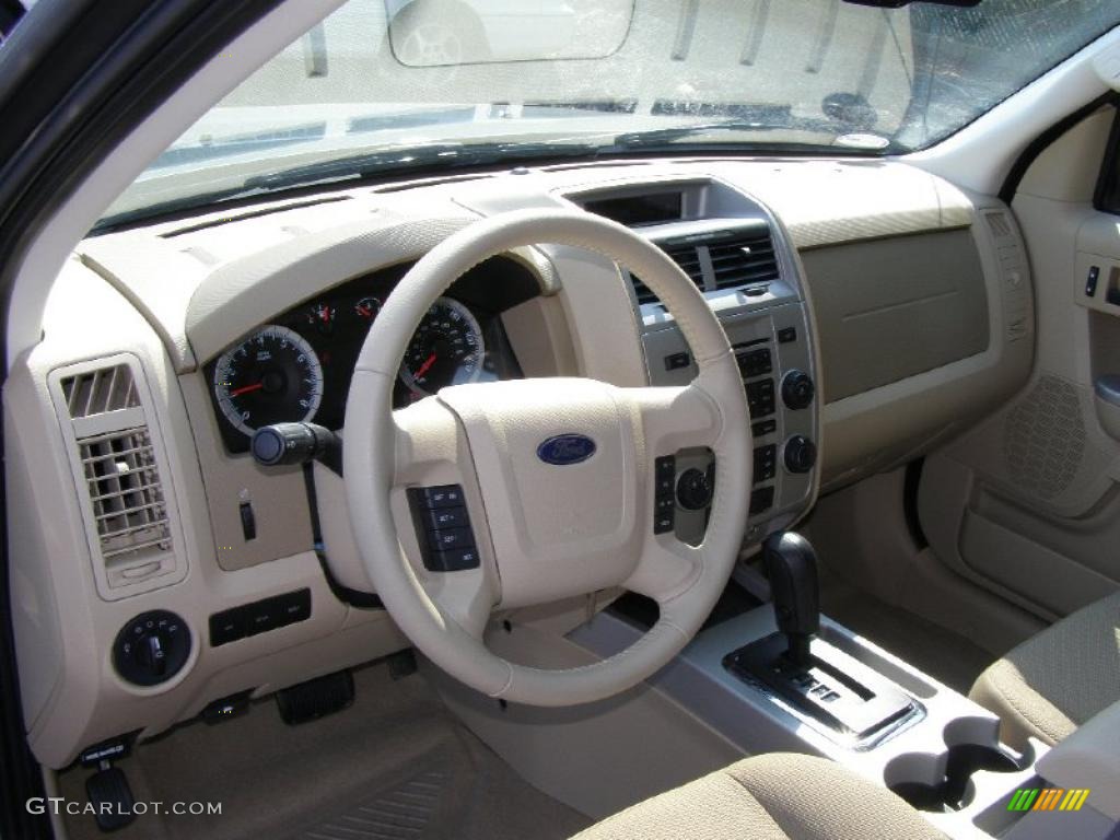 2010 Escape XLT - Steel Blue Metallic / Camel photo #12