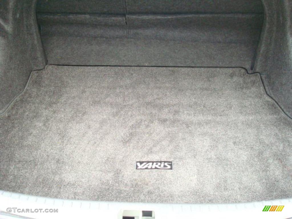 2007 Yaris Sedan - Flint Mica / Dark Charcoal photo #13