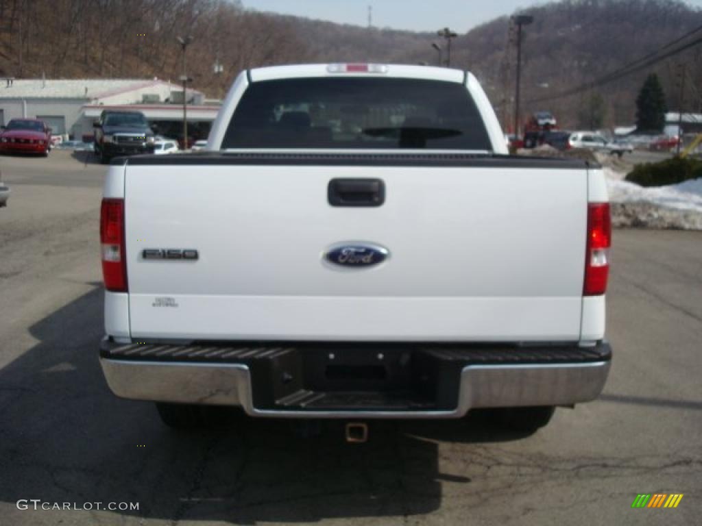 2006 F150 XLT SuperCrew 4x4 - Oxford White / Black/Medium Flint photo #3