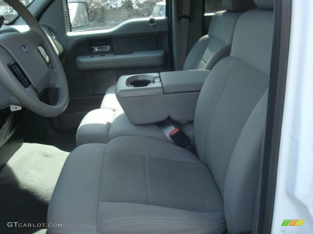 2006 F150 XLT SuperCrew 4x4 - Oxford White / Black/Medium Flint photo #8