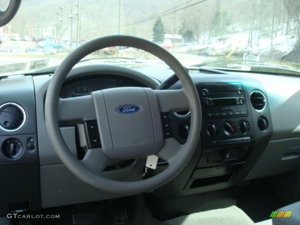 2006 F150 XLT SuperCrew 4x4 - Oxford White / Black/Medium Flint photo #10