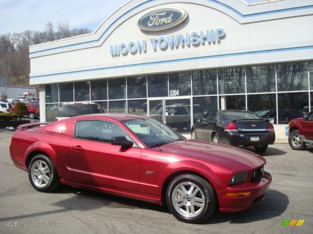 2007 Mustang GT Premium Coupe - Redfire Metallic / Dark Charcoal photo #1