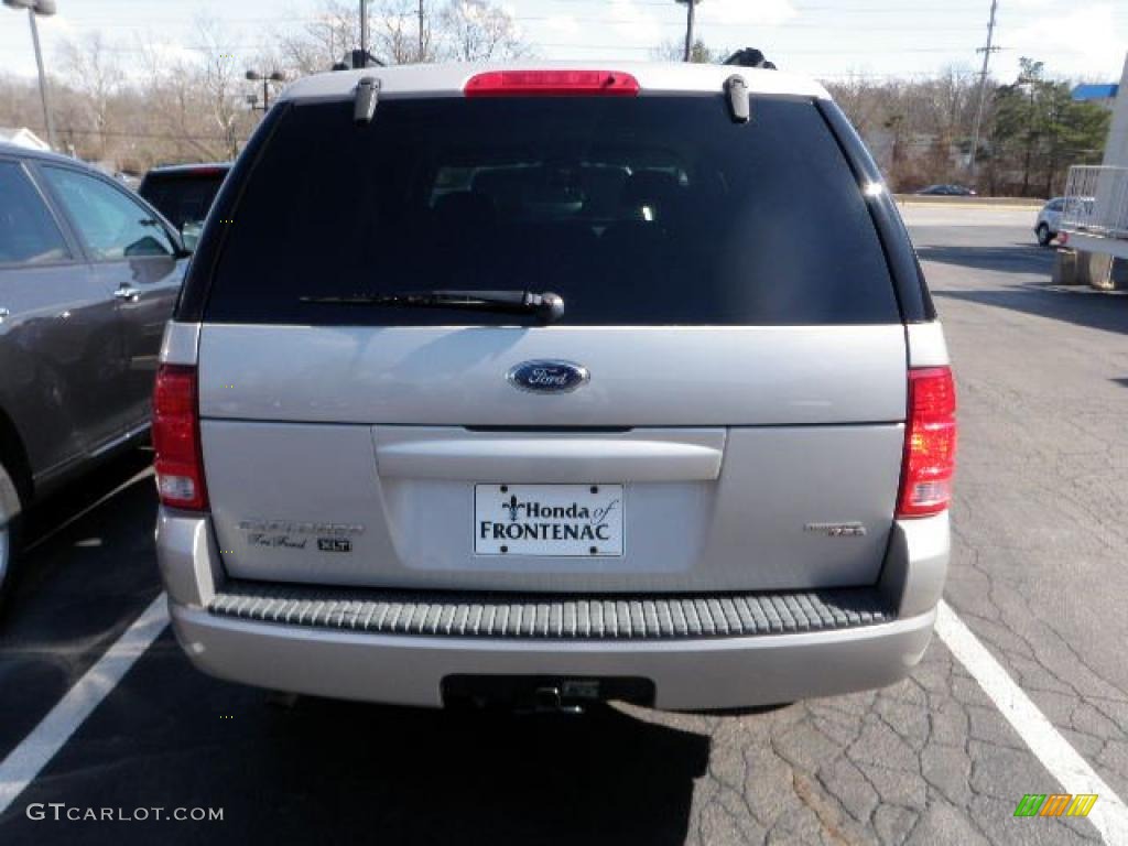 2005 Explorer XLT - Silver Birch Metallic / Midnight Grey photo #4
