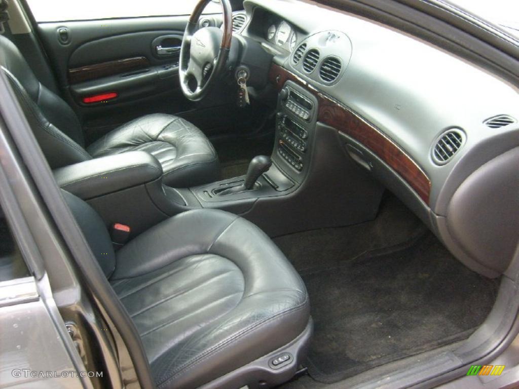 2004 300 M Sedan - Graphite Metallic / Dark Slate Gray photo #12