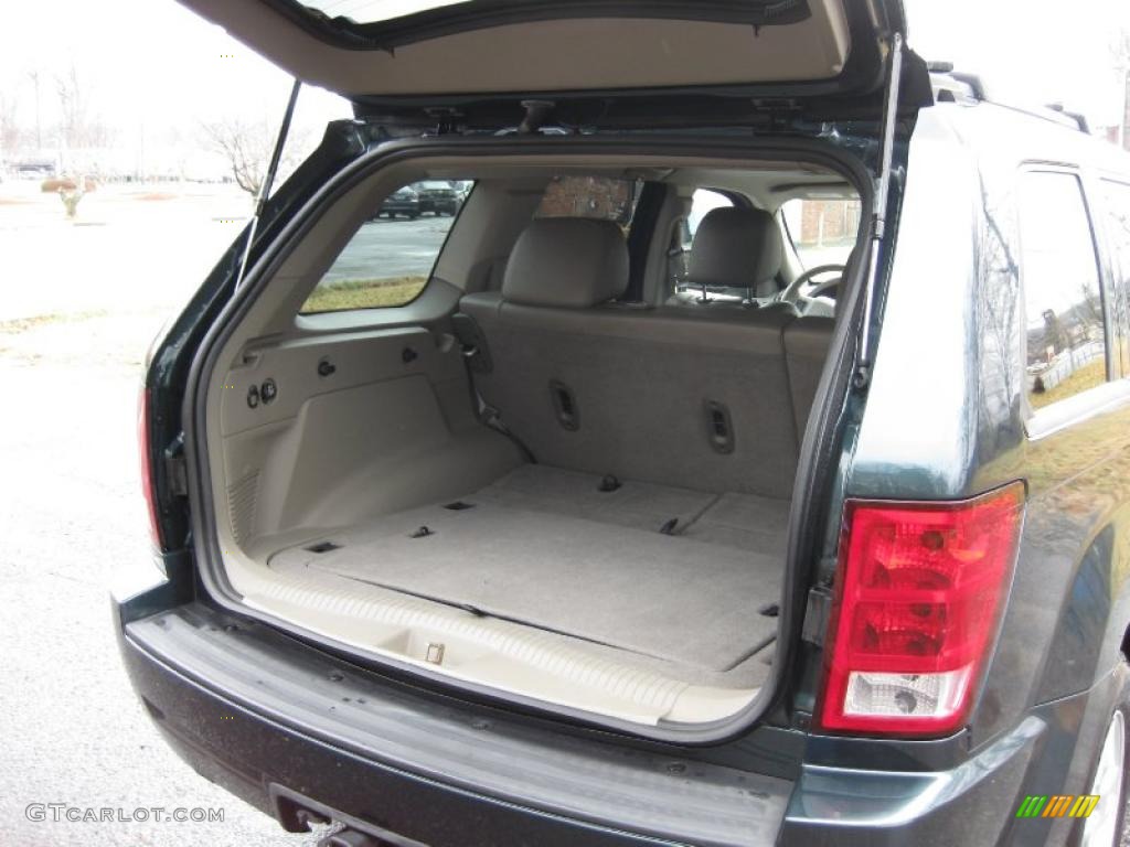 2005 Grand Cherokee Laredo - Deep Beryl Green Pearl / Medium Slate Gray photo #17