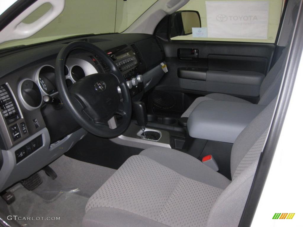 2010 Tundra Double Cab 4x4 - Super White / Graphite Gray photo #2