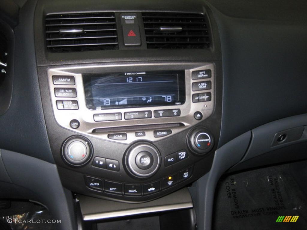 2006 Accord EX-L V6 Sedan - Nighthawk Black Pearl / Gray photo #13