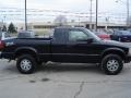 Onyx Black - Sonoma SLS Extended Cab 4x4 Photo No. 2