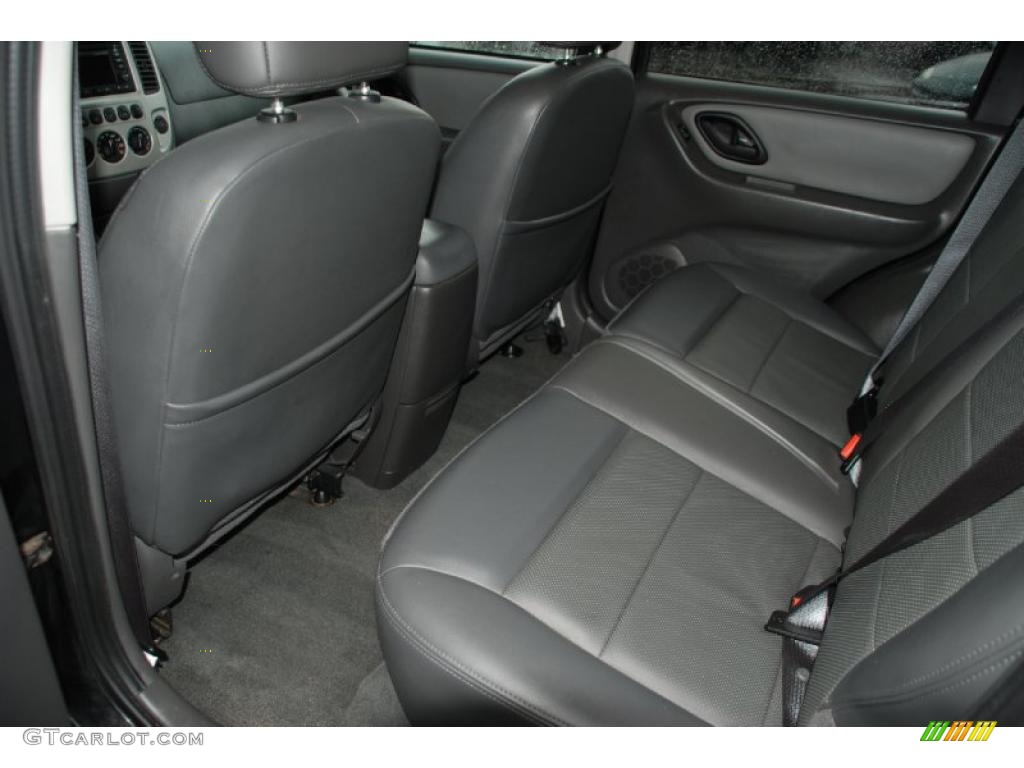 2006 Escape Hybrid - Black / Medium/Dark Flint photo #23