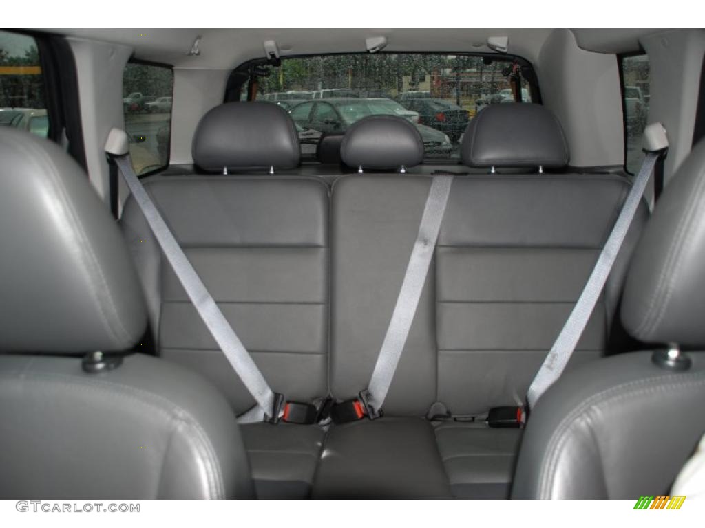 2006 Escape Hybrid - Black / Medium/Dark Flint photo #34