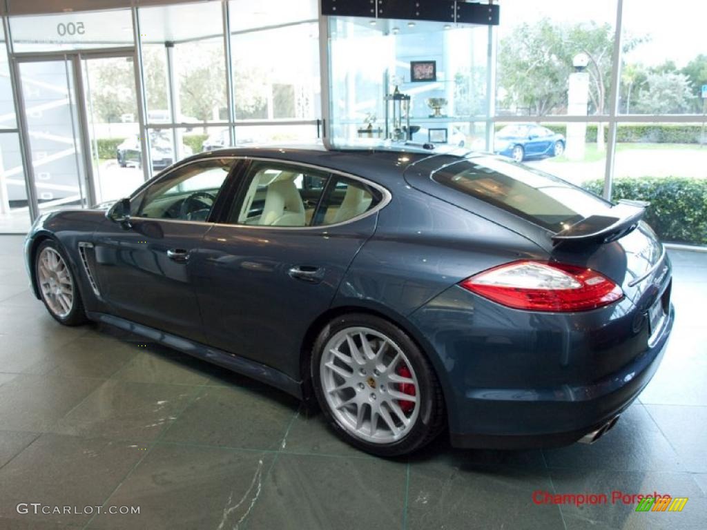 2010 Panamera Turbo - Yachting Blue Metallic / Yachting Blue/Cream photo #7