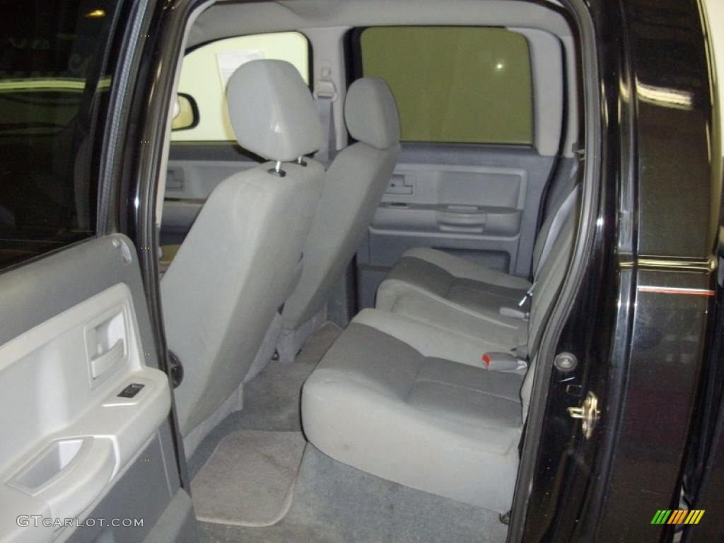 2005 Dakota SLT Quad Cab 4x4 - Black / Medium Slate Gray photo #5