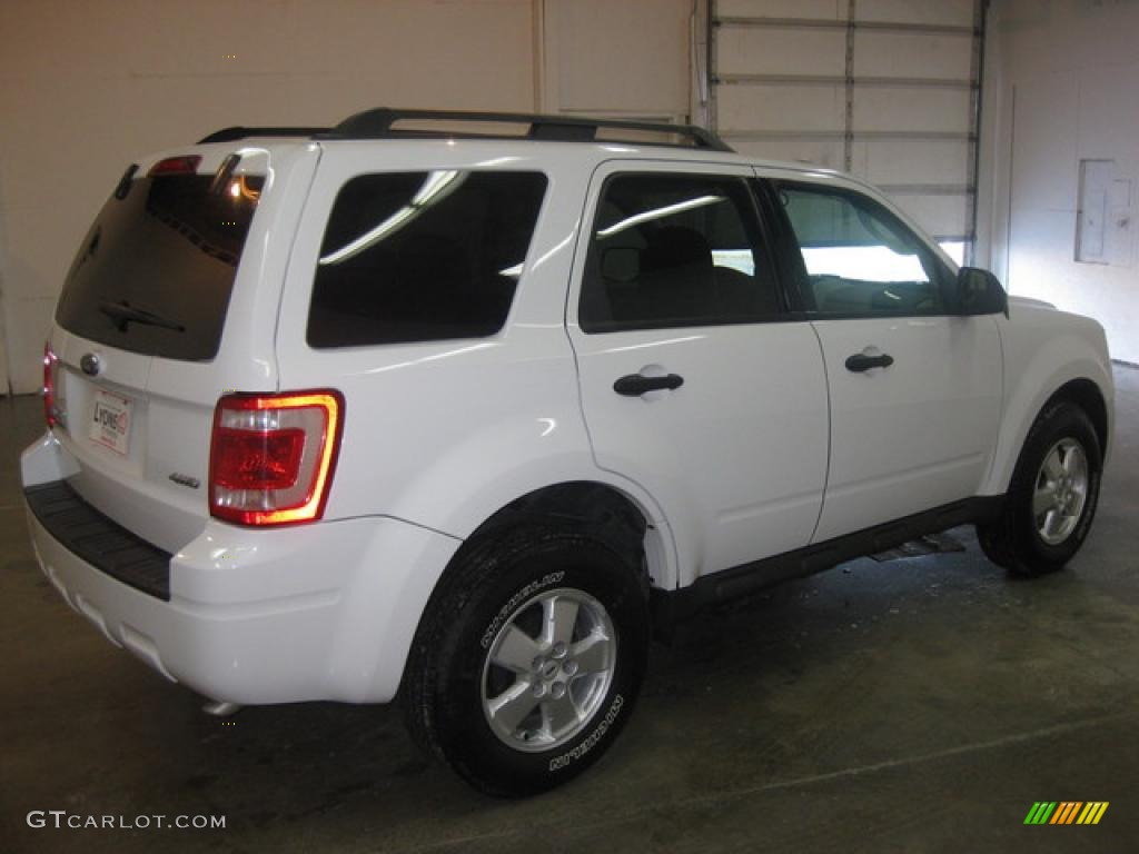 2009 Escape XLT V6 4WD - Oxford White / Stone photo #4