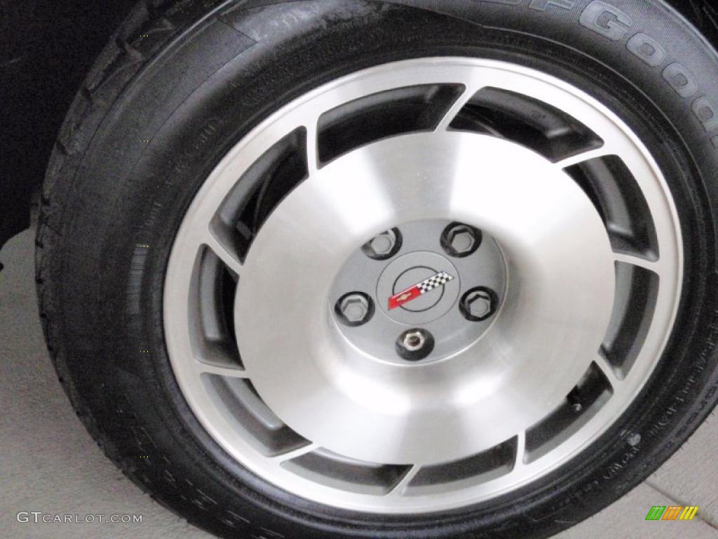 1987 Corvette Convertible - Bright Red / Red photo #15