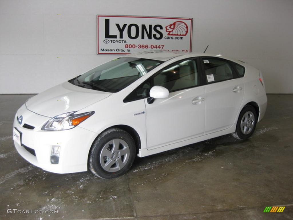 2010 Prius Hybrid II - Blizzard White Pearl / Bisque photo #1