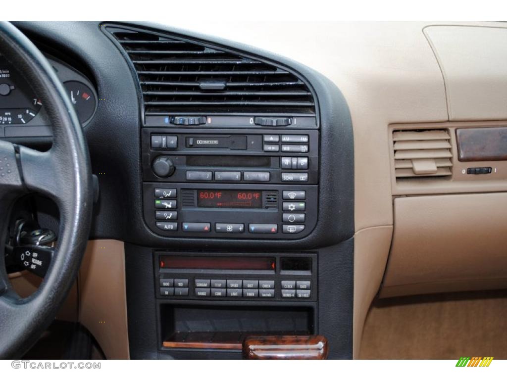 1996 BMW 3 Series 328i Convertible Controls Photo #27006559