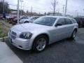 2005 Bright Silver Metallic Dodge Magnum SE  photo #1