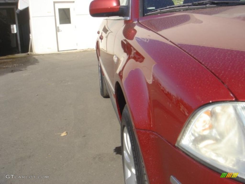 2001 Passat GLS Sedan - Colorado Red Pearl / Black photo #8